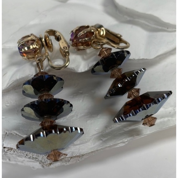 Flying Saucers AB Crystals Glass Disc Earrings - Picture 2 of 16